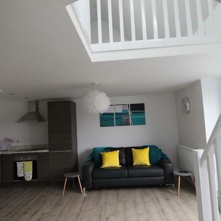 2 Serviced Apartments In Childwall-South Liverpool - Each Apartment Sleeps 6 Ngoại thất bức ảnh