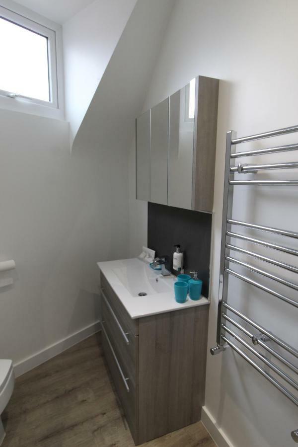 2 Serviced Apartments In Childwall-South Liverpool - Each Apartment Sleeps 6 Ngoại thất bức ảnh