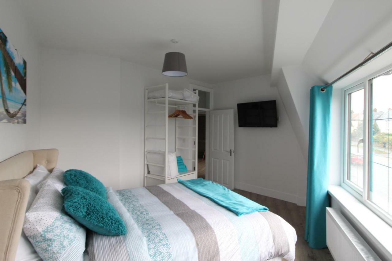 2 Serviced Apartments In Childwall-South Liverpool - Each Apartment Sleeps 6 Ngoại thất bức ảnh